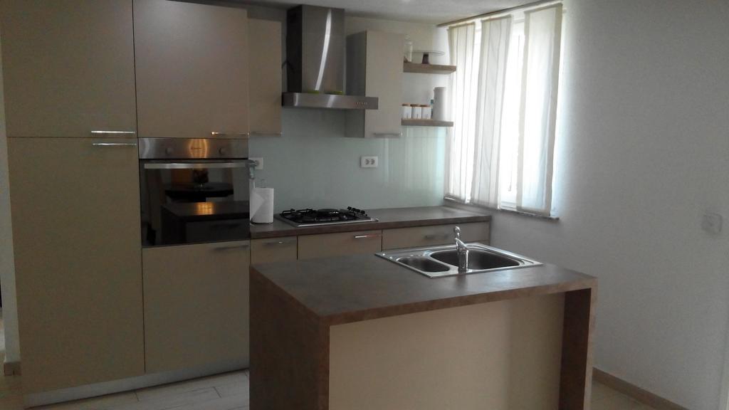 Holiday Home Marsan Pula Exterior foto